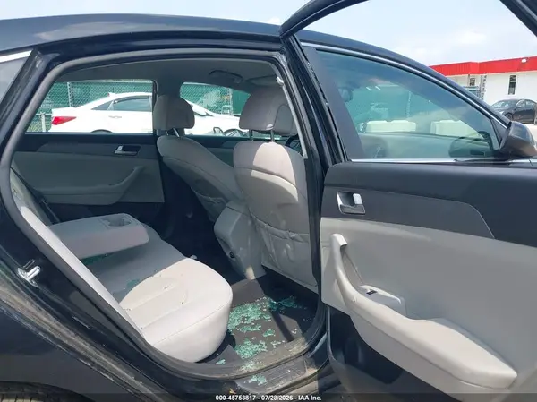 5NPE24AF9HH552086 2017 HYUNDAI SONATA - Image 8