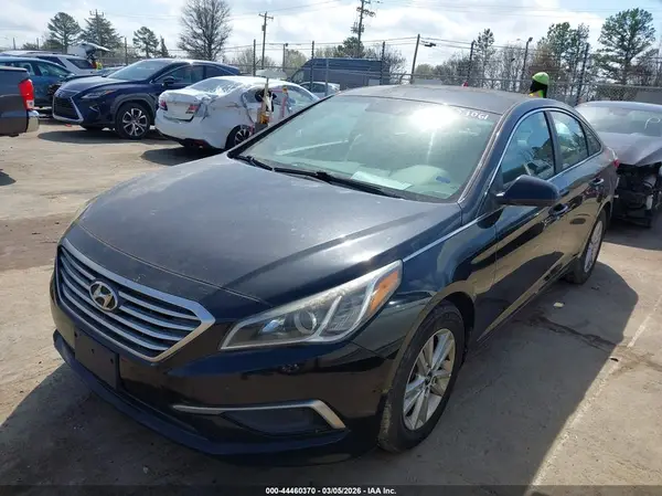 5NPE24AF9HH553061 2017 HYUNDAI SONATA - Image 2