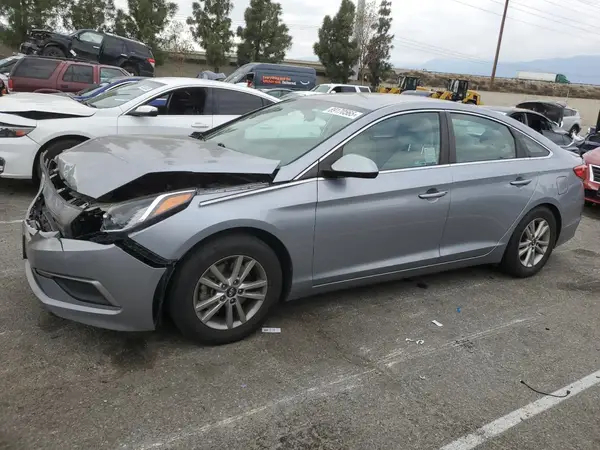 5NPE24AF9HH554677 2017 HYUNDAI SONATA - Image 1