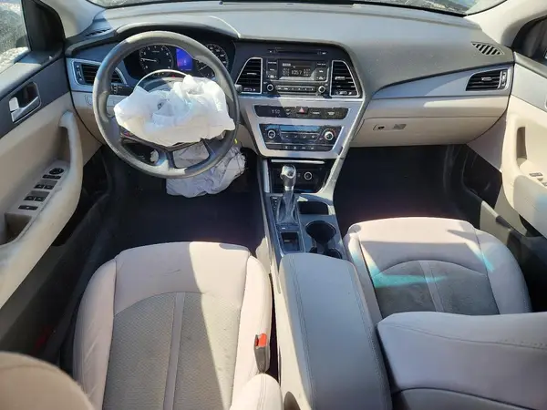 5NPE24AF9HH557711 2017 HYUNDAI SONATA - Image 8