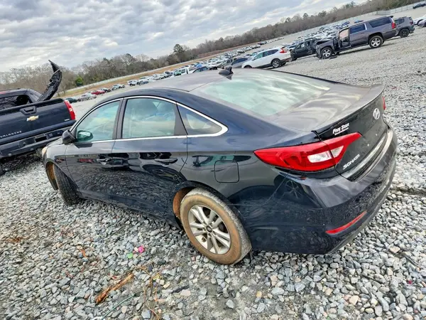 5NPE24AF9HH559233 2017 HYUNDAI SONATA - Image 2