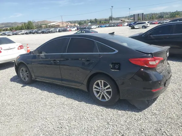 5NPE24AF9HH559703 2017 HYUNDAI SONATA - Image 2