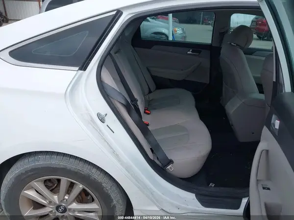 5NPE24AF9HH560348 2017 HYUNDAI SONATA - Image 8