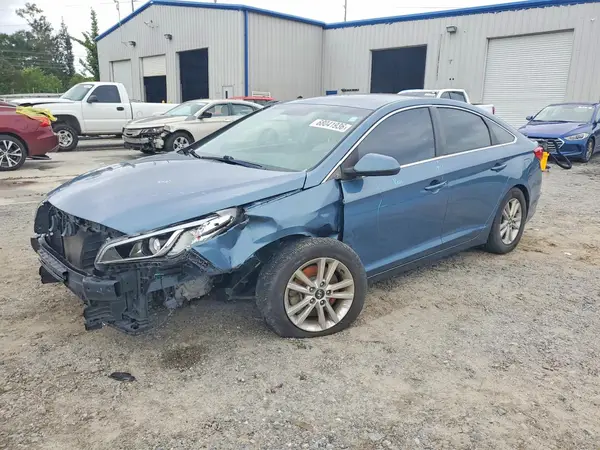 5NPE24AF9HH560673 2017 HYUNDAI SONATA - Image 1