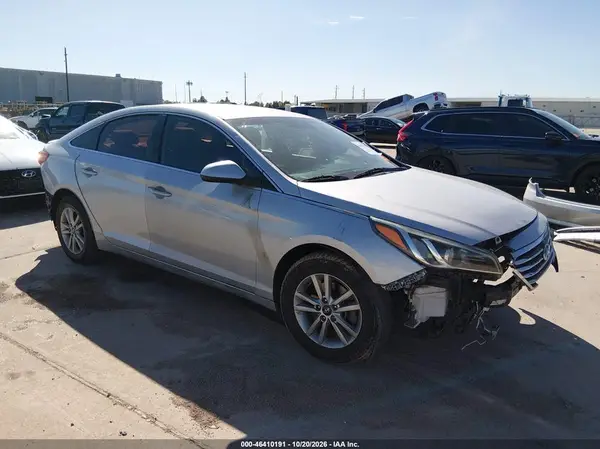 5NPE24AF9HH561502 2017 HYUNDAI SONATA - Image 1
