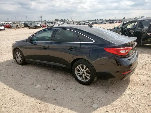 5NPE24AF9HH561919 2017 HYUNDAI SONATA - Image 2