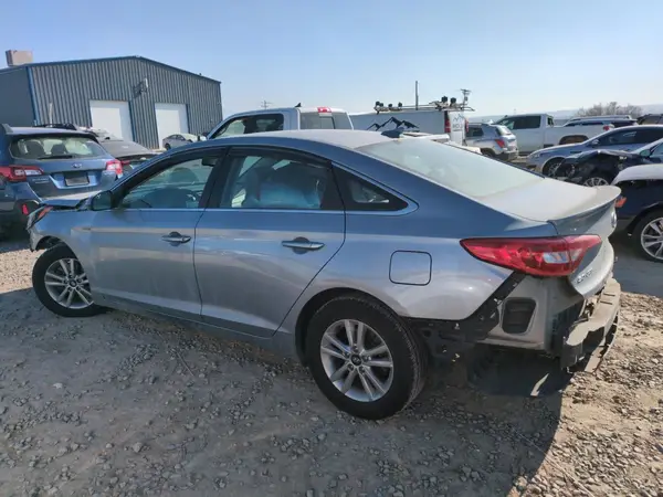 5NPE24AF9HH562181 2017 HYUNDAI SONATA - Image 2