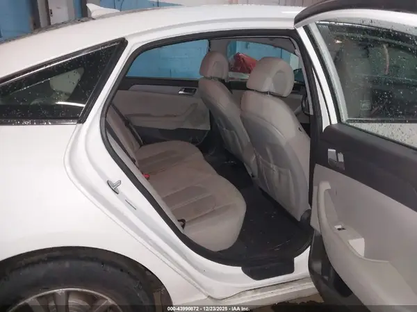5NPE24AF9HH563346 2017 HYUNDAI SONATA - Image 8
