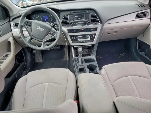 5NPE24AF9HH563878 2017 HYUNDAI SONATA - Image 8
