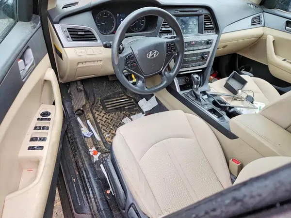 5NPE24AF9HH563900 2017 HYUNDAI SONATA - Image 8