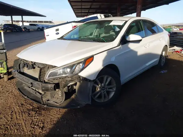 5NPE24AF9HH568045 2017 HYUNDAI SONATA - Image 2