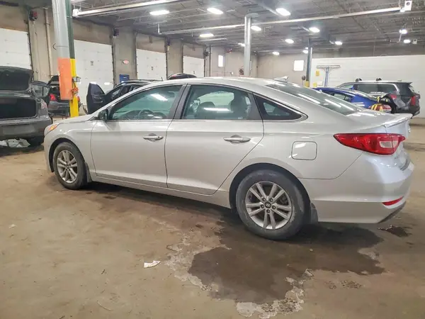 5NPE24AF9HH568367 2017 HYUNDAI SONATA - Image 2