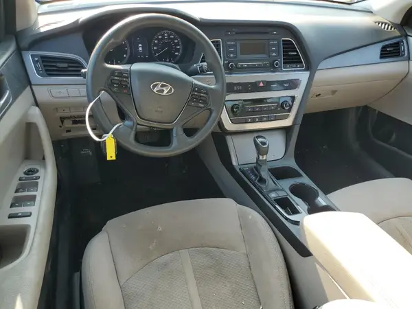 5NPE24AF9HH569552 2017 HYUNDAI SONATA - Image 8