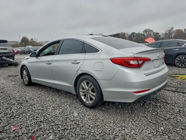 5NPE24AF9HH574959 2017 HYUNDAI SONATA - Image 2