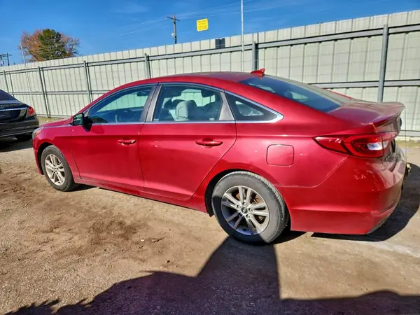 5NPE24AF9HH575853 2017 HYUNDAI SONATA - Image 2