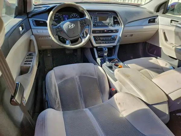 5NPE24AF9HH575853 2017 HYUNDAI SONATA - Image 8
