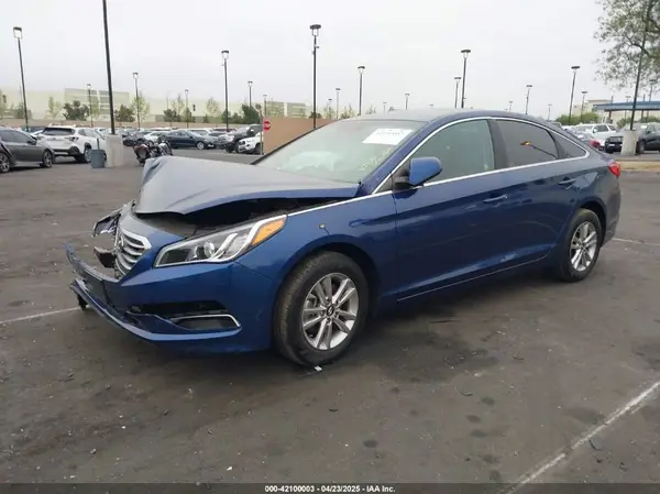 5NPE24AF9HH578638 2017 HYUNDAI SONATA - Image 2