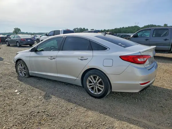 5NPE24AF9HH578851 2017 HYUNDAI SONATA - Image 2