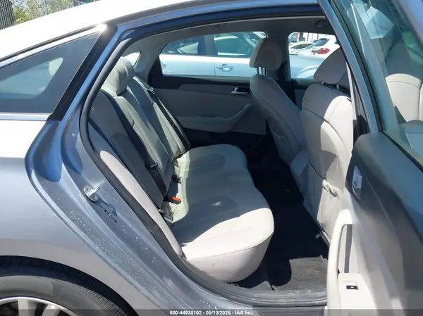 5NPE24AF9HH579031 2017 HYUNDAI SONATA - Image 8