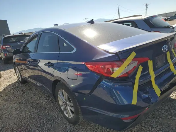 5NPE24AF9HH581197 2017 HYUNDAI SONATA - Image 2