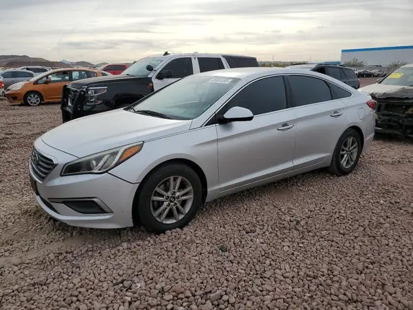 5NPE24AF9HH581331 2017 HYUNDAI SONATA - Image 1
