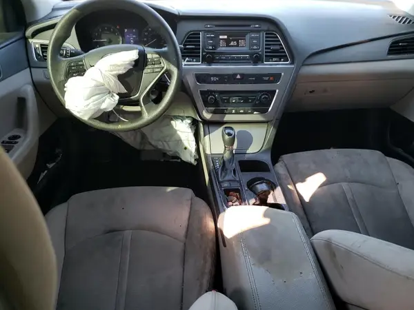 5NPE24AF9HH582205 2017 HYUNDAI SONATA - Image 8