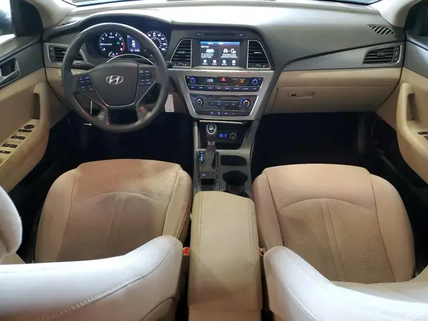 5NPE24AF9HH582818 2017 HYUNDAI SONATA - Image 8