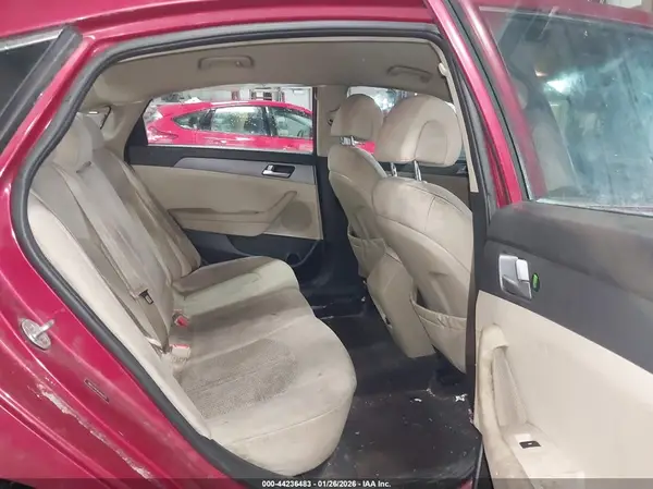5NPE24AF9HH585072 2017 HYUNDAI SONATA - Image 8