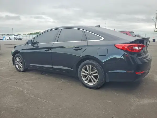 5NPE24AF9HH586724 2017 HYUNDAI SONATA - Image 2