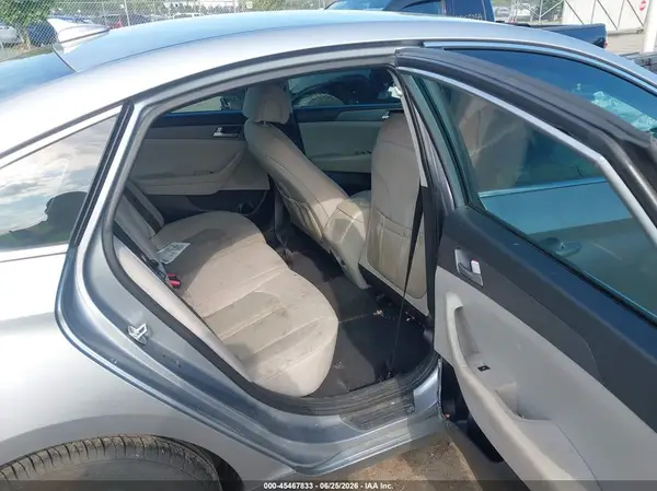 5NPE24AF9HH589848 2017 HYUNDAI SONATA - Image 8