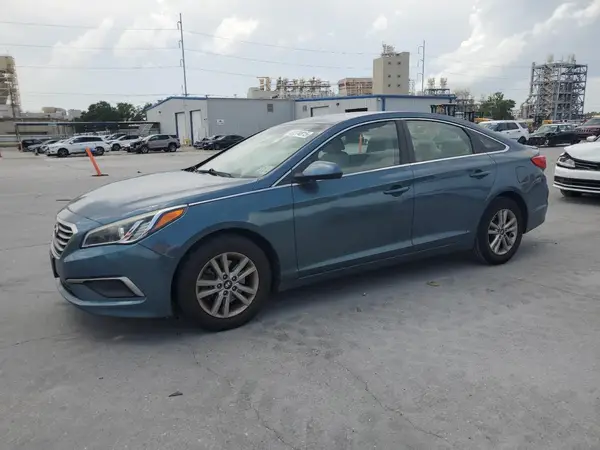 5NPE24AF9HH589994 2017 HYUNDAI SONATA - Image 1