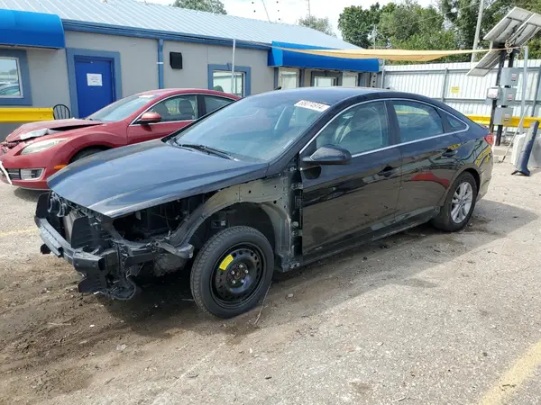 5NPE24AF9HH592345 2017 HYUNDAI SONATA - Image 1
