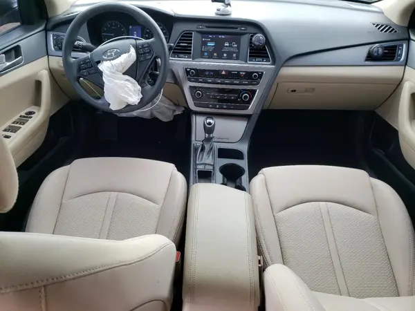 5NPE24AF9HH592930 2017 HYUNDAI SONATA - Image 8
