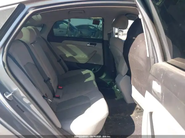 5NPE24AF9HH595066 2017 HYUNDAI SONATA - Image 8