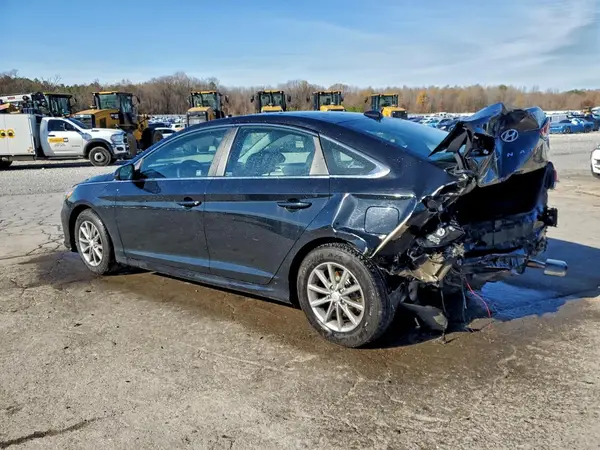 5NPE24AF9JH603267 2018 HYUNDAI SONATA - Image 2
