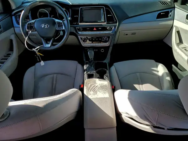 5NPE24AF9JH603267 2018 HYUNDAI SONATA - Image 8