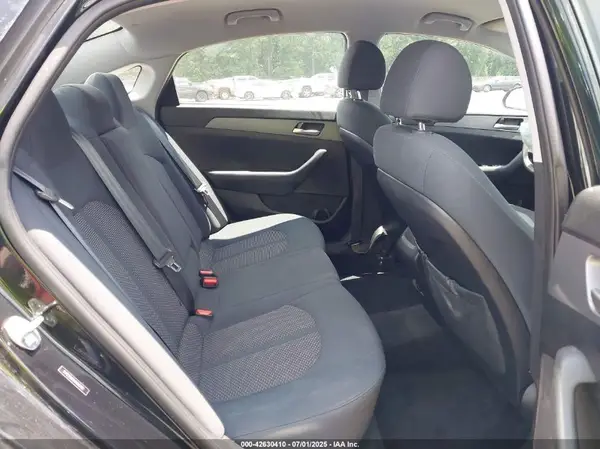 5NPE24AF9JH605701 2018 HYUNDAI SONATA - Image 8