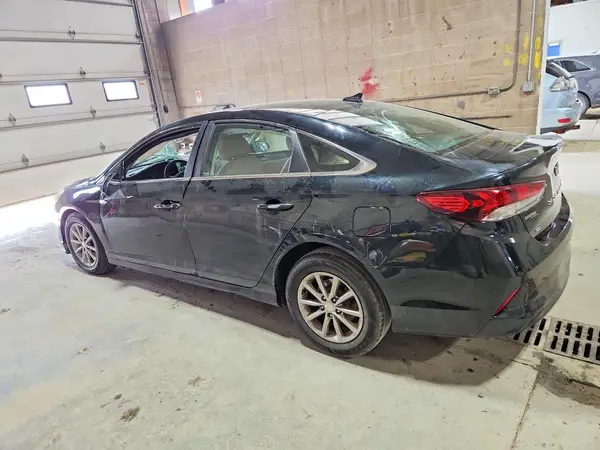 5NPE24AF9JH606377 2018 HYUNDAI SONATA - Image 2