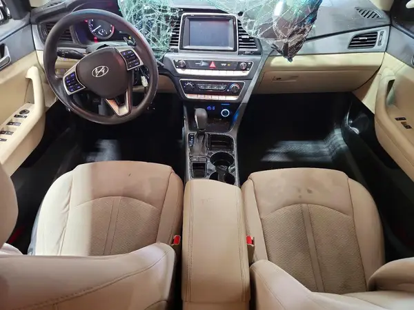 5NPE24AF9JH606377 2018 HYUNDAI SONATA - Image 8
