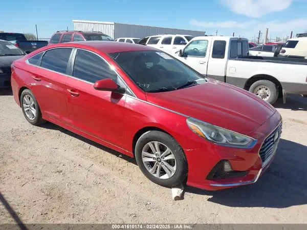 5NPE24AF9JH609084 2018 HYUNDAI SONATA - Image 1