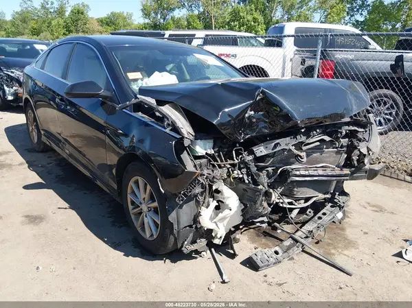 5NPE24AF9JH609103 2018 HYUNDAI SONATA - Image 1