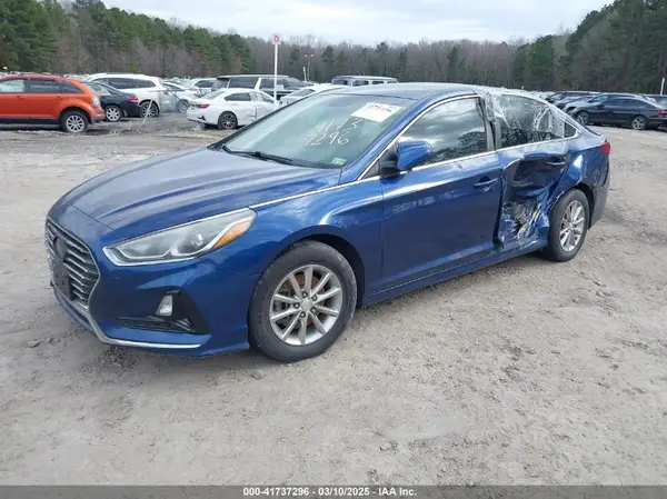 5NPE24AF9JH610168 2018 HYUNDAI SONATA - Image 2