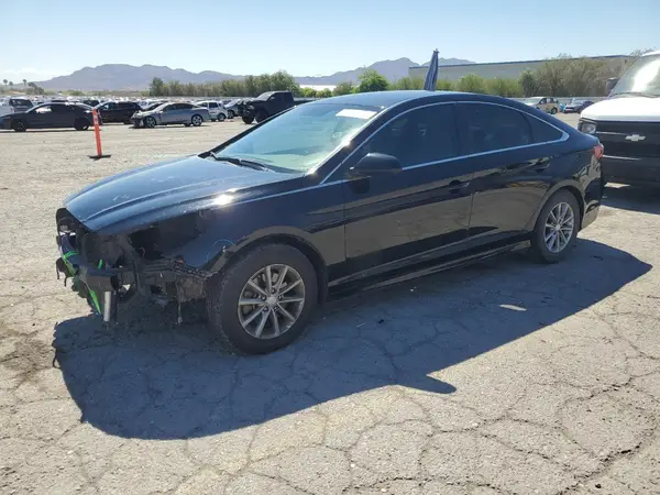 5NPE24AF9JH611952 2018 HYUNDAI SONATA - Image 1