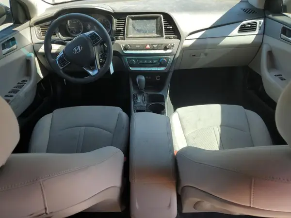 5NPE24AF9JH611952 2018 HYUNDAI SONATA - Image 8