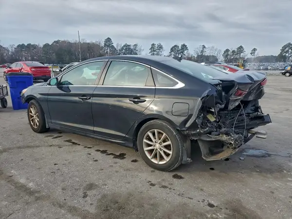 5NPE24AF9JH611966 2018 HYUNDAI SONATA - Image 2