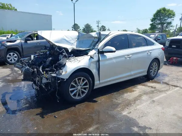 5NPE24AF9JH613622 2018 HYUNDAI SONATA - Image 2