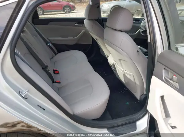 5NPE24AF9JH617587 2018 HYUNDAI SONATA - Image 8