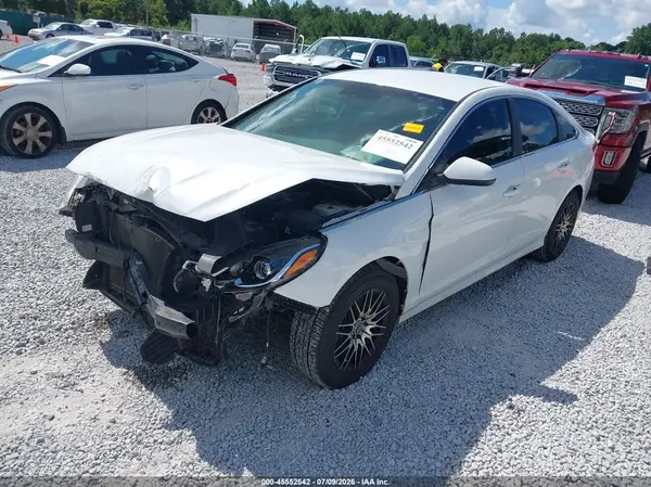 5NPE24AF9JH620117 2018 HYUNDAI SONATA - Image 2