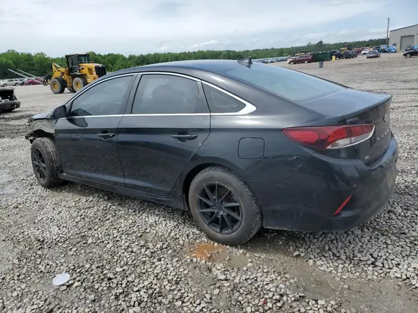 5NPE24AF9JH620845 2018 HYUNDAI SONATA - Image 2