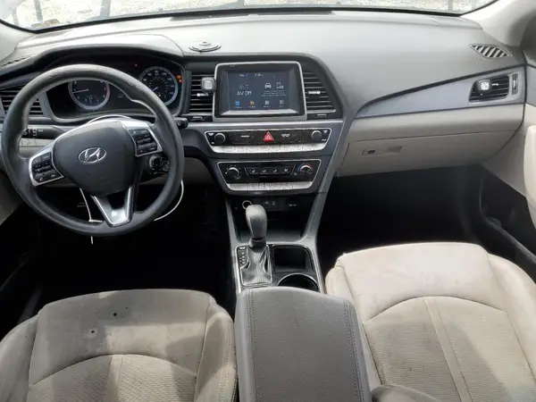 5NPE24AF9JH620845 2018 HYUNDAI SONATA - Image 8